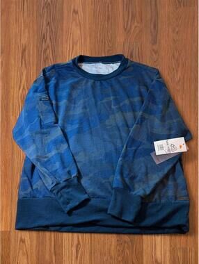 Nine West Mens Blue Camo Crewneck Sweatshirt NWT Camouflage Pullover